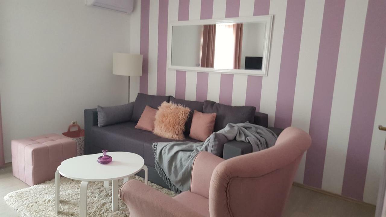 Apartments Melin Malinska Esterno foto